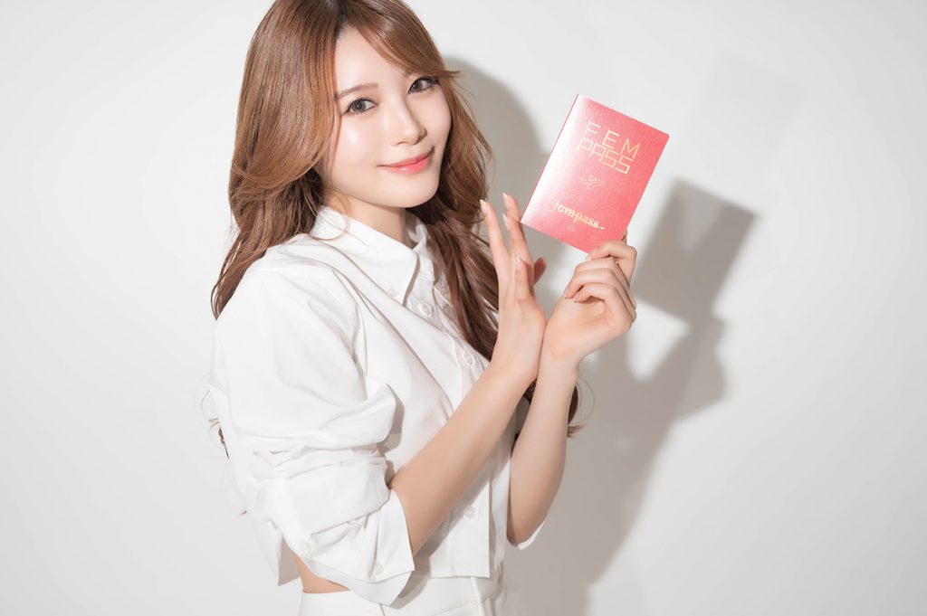 COVER MODEL Vol.27 相沢みなみ「最優秀女優賞はゴールではなくスタート。“相沢みなみ”という女優をやりきったと思うまでやめられ ...