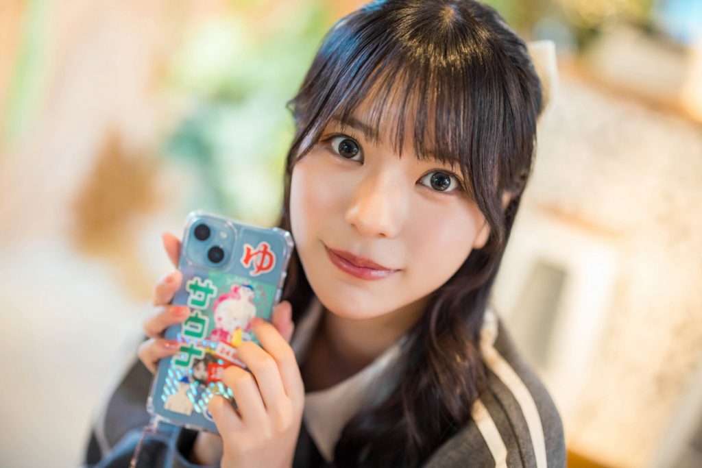 スマホの中身を覗き見！【浅野こころ編】