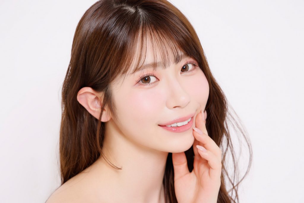 Make me UP! Vol.15 葵いぶき